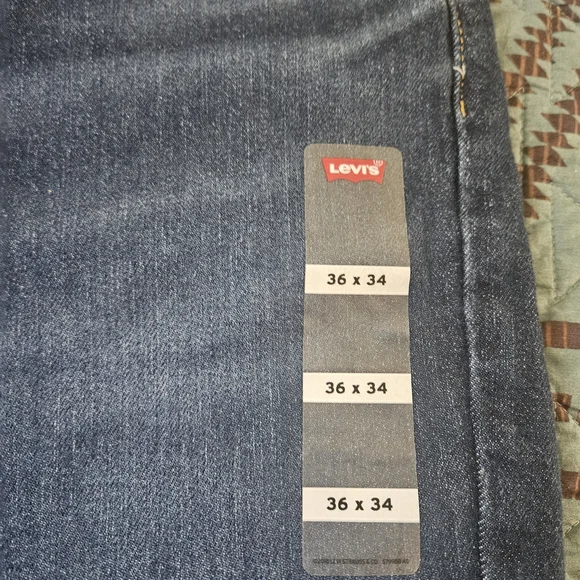 Levi's Men's 511 Slim Jeans. #1351 - Picture 2 of 7